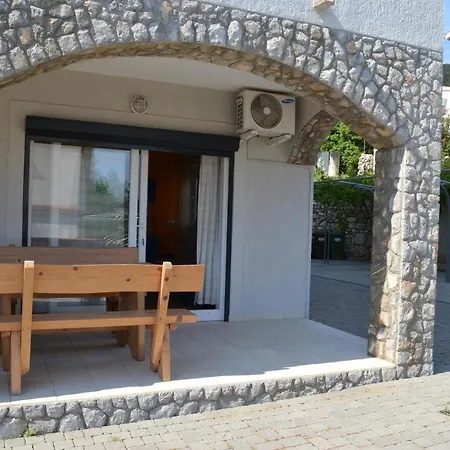 Leticia Apartament Baška