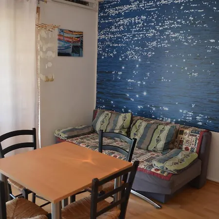 Apartament Leticia *