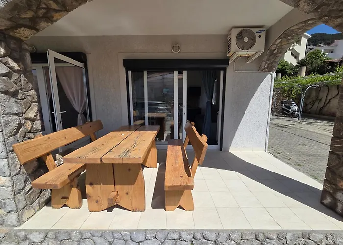 Leticia Apartman