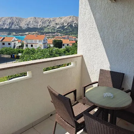 Leticia Appartamento Baška