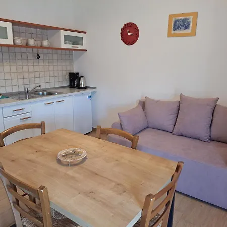 Leticia Apartament Baška