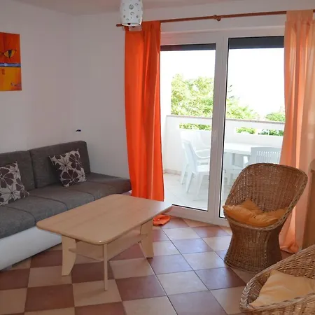 Apartament Leticia *