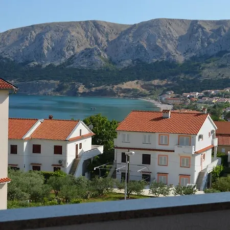 Leticia Apartament *