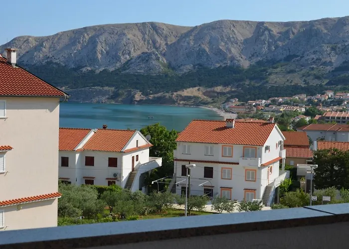 Leticia Apartament *