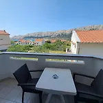 Leticia Apartman Baška