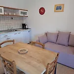 Leticia Apartman Baška