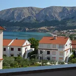 Leticia Apartman *